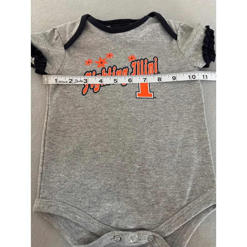 Adidas Fighting Illini Gray Ruffle Sleeve Bodysuit Baby Girls 9-12 Months NCAA
